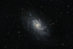 M33_align_convert_stacked_-gradient_starnet2_recompetoiles_traitPS_2062x1378